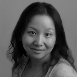Headshot of Janet Yang